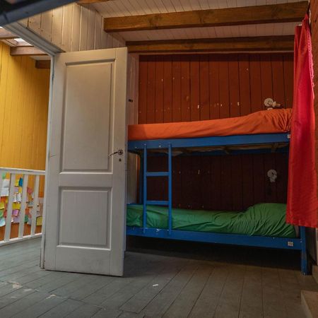 Alhue Patagonia Hostel San Martín de los Andes Екстериор снимка